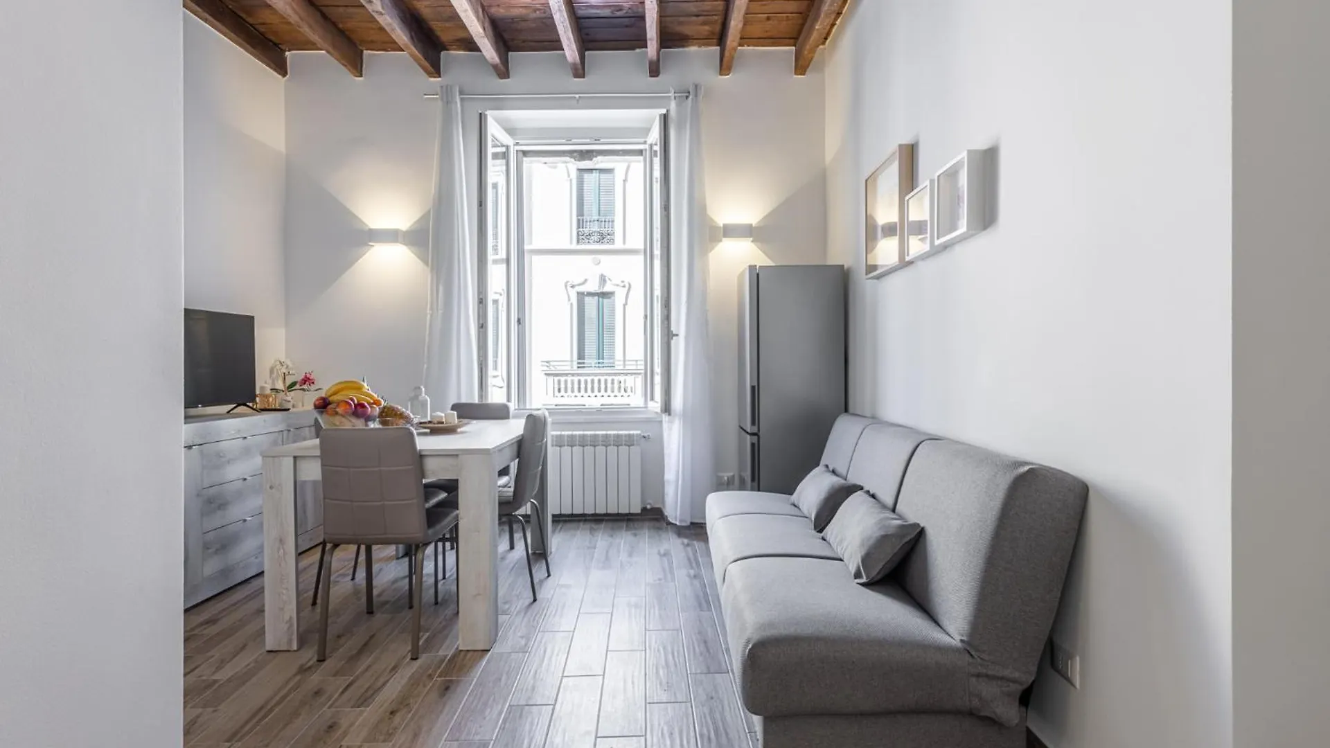 Santa Giulia Suite - 15Min Duomo Milano Italia